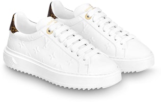 (W) 루이비통 타임아웃 스니커즈 (화이트 모노그램) 1A8VYE Lookbook (W) 루이비통 타임아웃 스니커즈 (화이트 모노그램) 1A8VYE