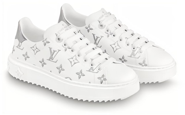 (W) Louis Vuitton Time Out Sneakers 'Putih dengan Monogram Perak' 1A8TAI Lookbook (W) Louis Vuitton Time Out Sneakers 'Putih dengan Monogram Perak' 1A8TAI