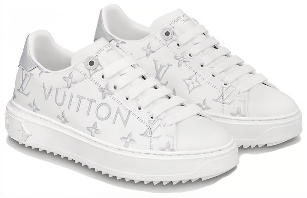 (W) Louis Vuitton Time Out Sepatu 'Putih dengan Monogram dan Logo Perak' 1AAVVA Lookbook (W) Louis Vuitton Time Out Sepatu 'Putih dengan Monogram dan Logo Perak' 1AAVVA