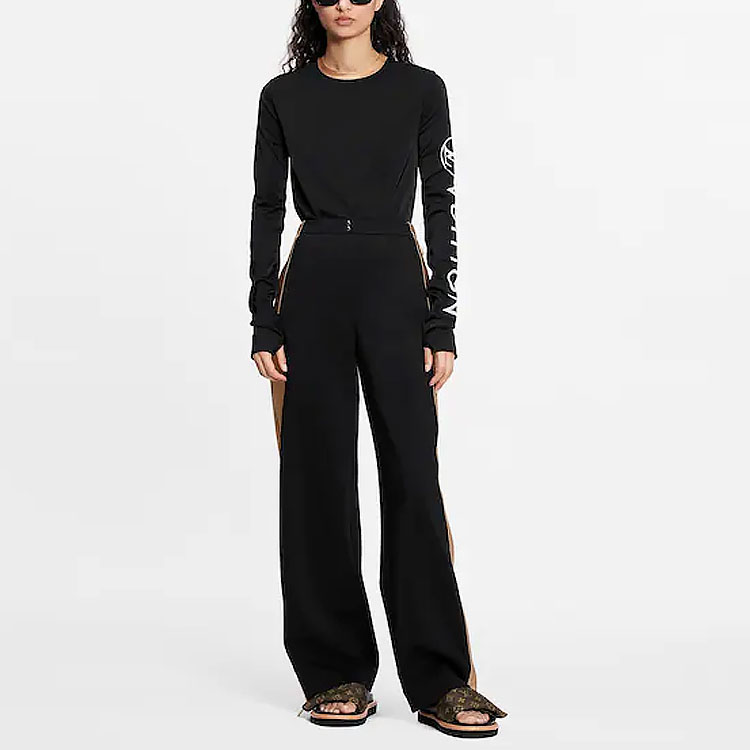 (Women) LOUIS VUITTON Vuittamins Capsule Logo Slim Fit T-Shirt Women Black. 1A92KY 圖 3