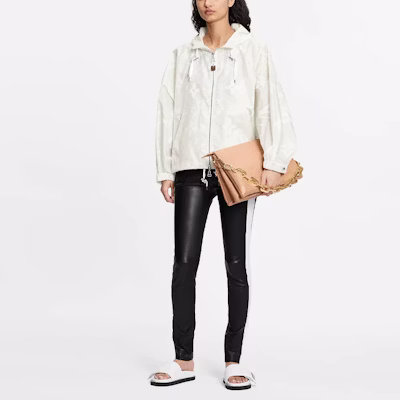 (W) 路易威登白色休閒字母印花連帽外套 1A93J9 Lookbook (W) 路易威登白色休閒字母印花連帽外套 1A93J9