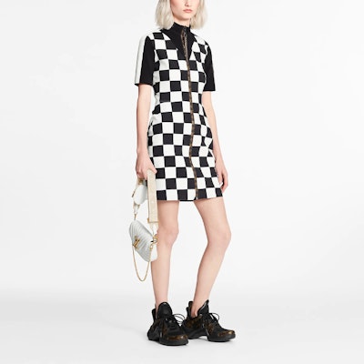 (W) 루이비통 화이트 체크 패턴 A라인 반소매 드레스 1A83RQ Lookbook (W) 루이비통 화이트 체크 패턴 A라인 반소매 드레스 1A83RQ