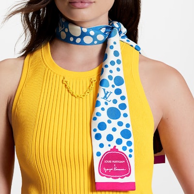 (Women) LOUIS VUITTON x Yayoi Kusama Infinity Dots Silk Headband Blue/White . M78290 Shop (Women) LOUIS VUITTON x Yayoi Kusama Infinity Dots Silk Headband Blue/White . M78290