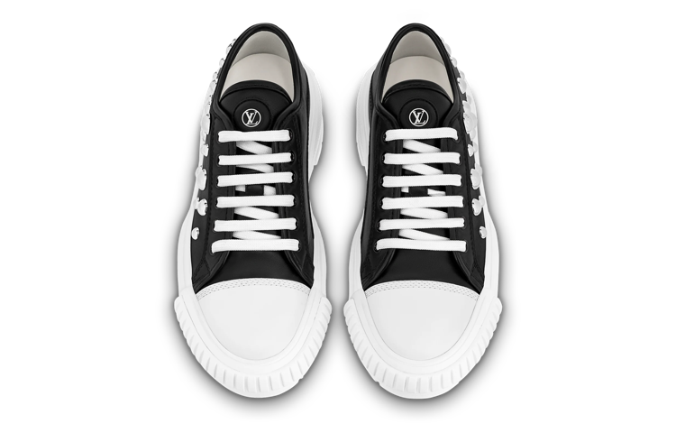 Lookbook (W) Louis Vuitton x YK Academy Sneakers ''Zwart met Witte Stippen'' 1AB9LU