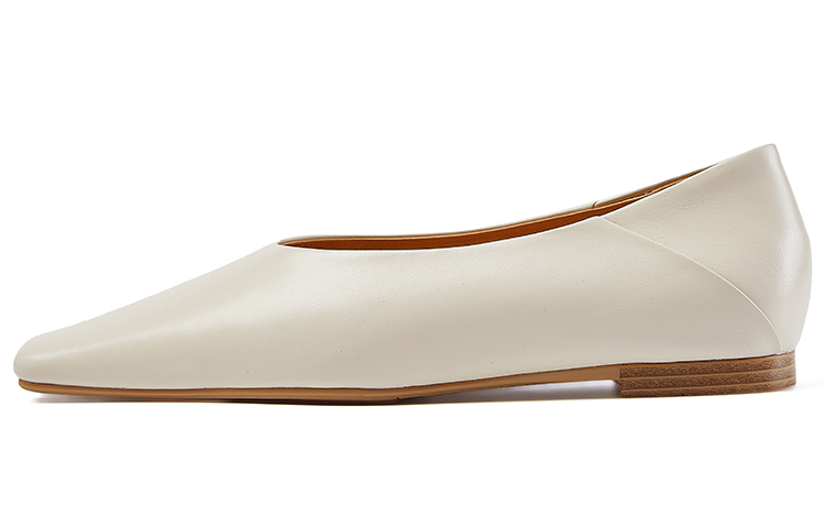 (W) Luiza Barcelos 'Beige Simple Square Toe Flats'