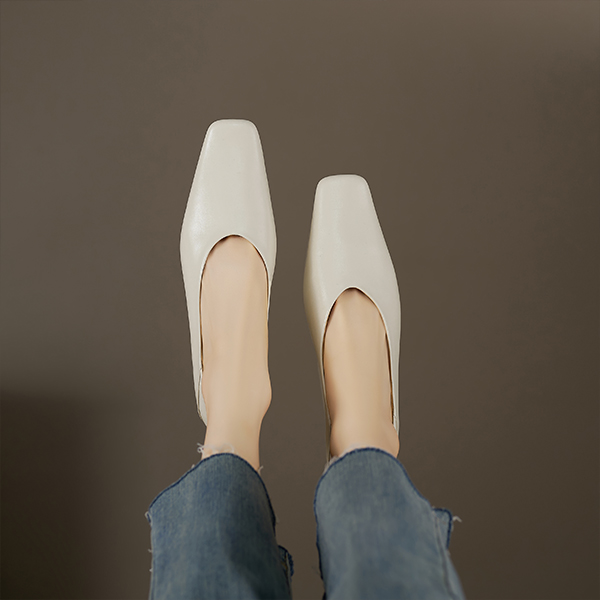 (W) Luiza Barcelos 'Beige Simple Square Toe Flats' 圖 4
