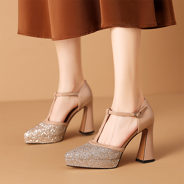 (W) Luiza Barcelos 'Pink Pointed Toe Buckle Chunky Heel' 圖 2