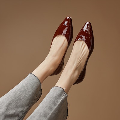 (W) Luiza Barcelos Sepatu Flat Kulit Mengkilap Berujung Lancip X900863 Details for (W) Luiza Barcelos Sepatu Flat Kulit Mengkilap Berujung Lancip X900863