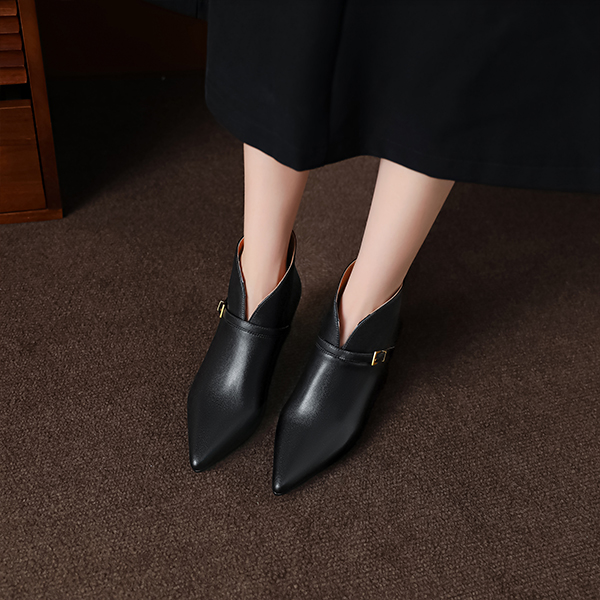 Shop (W) Luiza Barcelos 黑色拉链短靴 X902013