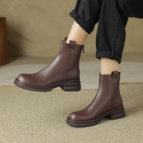 Sizing (W) Luiza Barcelos 棕色复古粗跟踝靴 X902040