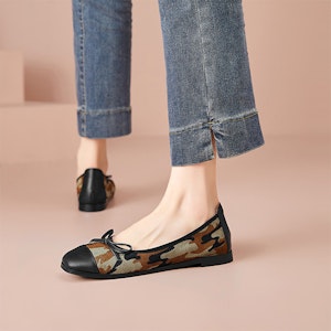 (W) 【女性用】ルイザ・バルセロス カジュアルフラット『カモグリーンwithリボン』XWP1SK0193 XWP1SK0193 Shop (W) 【女性用】ルイザ・バルセロス カジュアルフラット『カモグリーンwithリボン』XWP1SK0193 XWP1SK0193