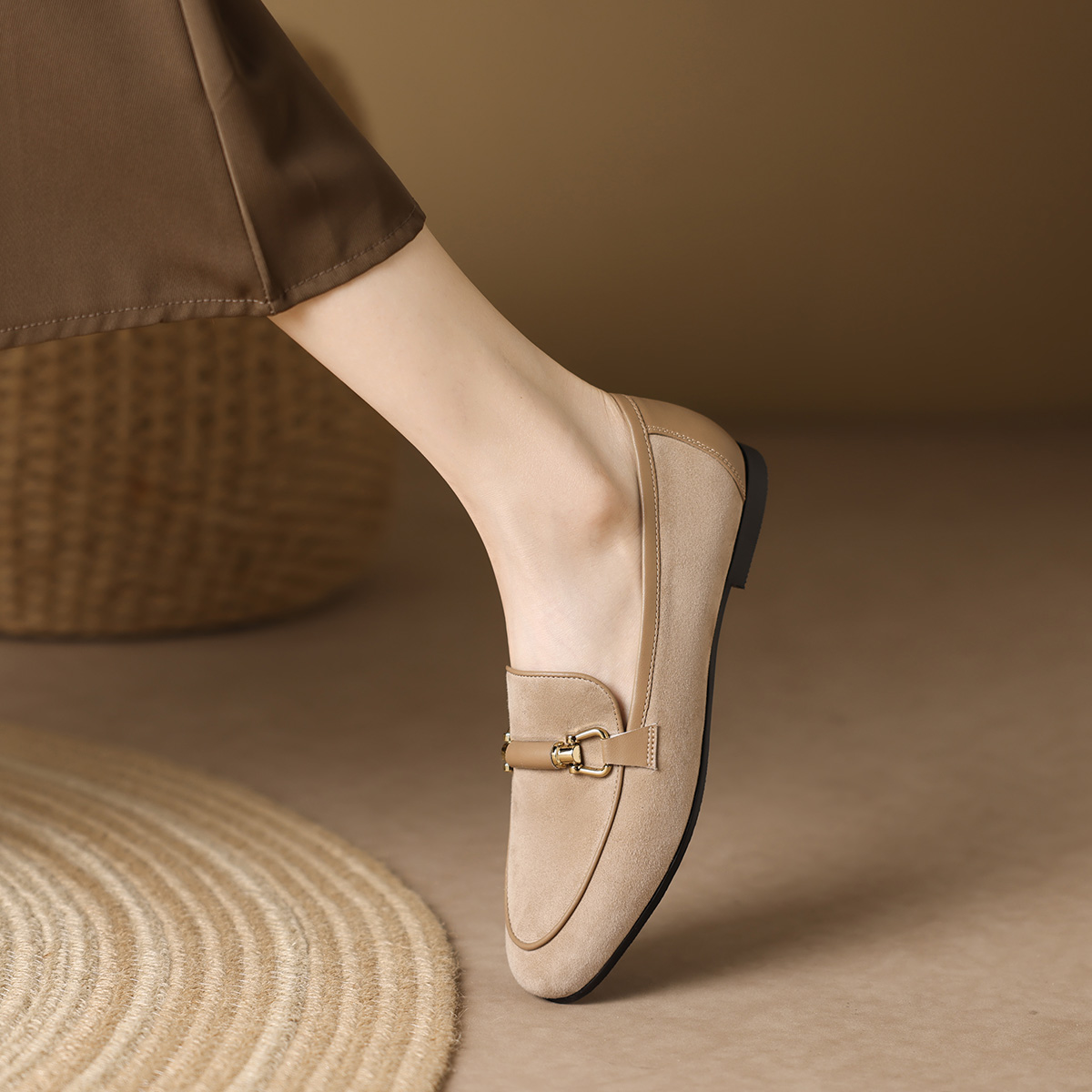 Details for (Women) Luiza Barcelos Casual Flat 'Metal Buckle Brown Suede' X901935