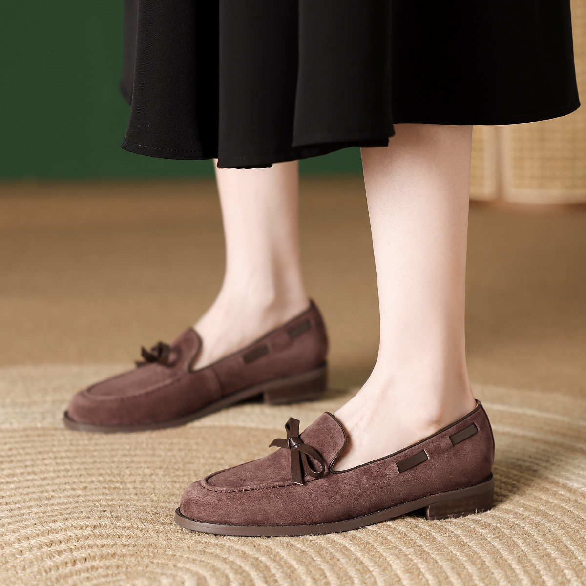 Lookbook (W) 루이자 바르셀로스 데일리 플랫 (리본 포인트) X901115