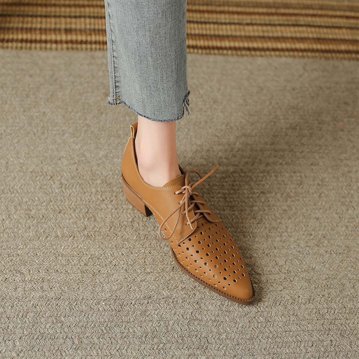 (W) Luiza Barcelos Cut-Out Fashion Chunky Heel 'Caramel' 圖 5