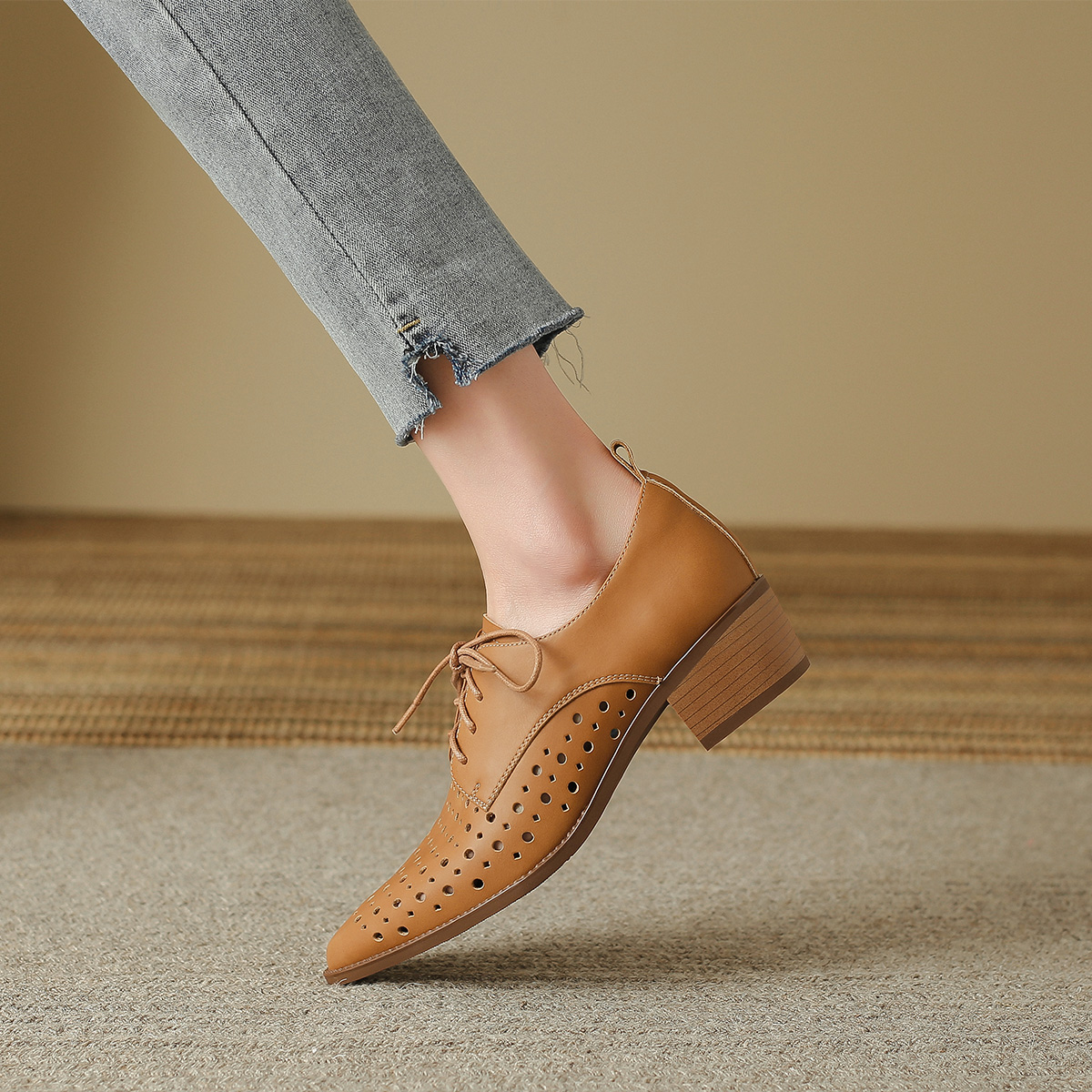 (W) Luiza Barcelos Cut-Out Fashion Chunky Heel 'Caramel' 圖 6