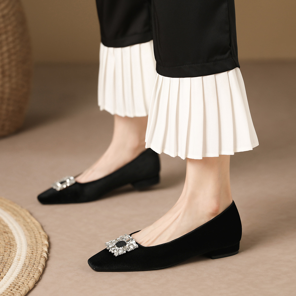 (W) Luiza Barcelos Fabric Chunky Heel Square Toe Loafer 'Black Rhinestone' 圖 6