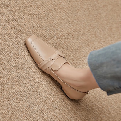 (Women) Luiza Barcelos Flat Casual 'Apricot' X901009 Details for (Women) Luiza Barcelos Flat Casual 'Apricot' X901009