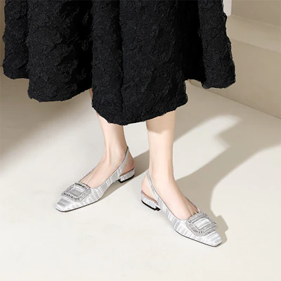 (W) 【女性用】ルイザバルセロス フラットサンダル「シルバーバックル」XWP1SK0460 XWP1SK0460 Shop (W) 【女性用】ルイザバルセロス フラットサンダル「シルバーバックル」XWP1SK0460 XWP1SK0460