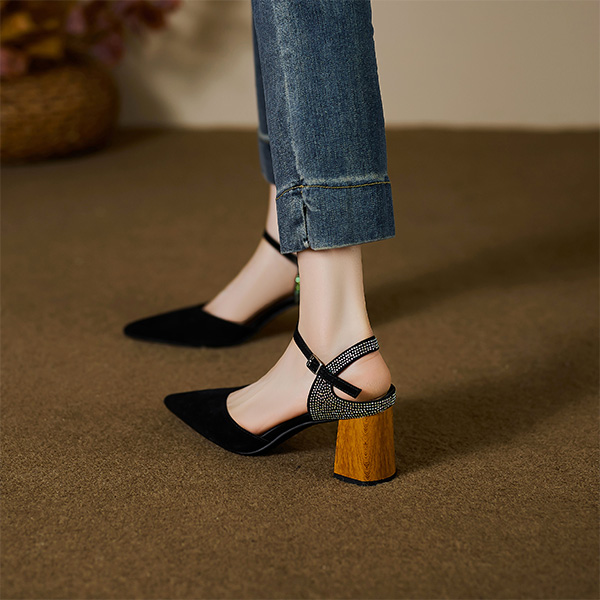 Shop (W) Tacones Altos Luiza Barcelos 'Negro Punta con Hebilla' X901803