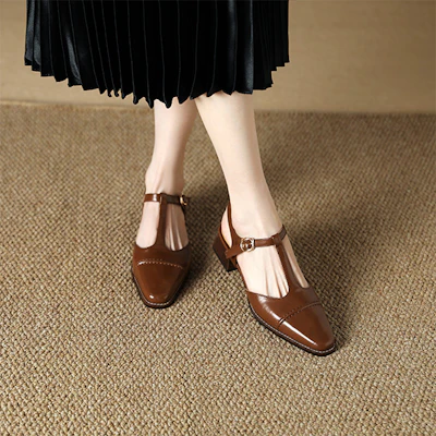 (W) Luiza Barcelos Sepatu Hak Tinggi 'French Vintage Buckle Coklat' XWP1SK0568 Shop (W) Luiza Barcelos Sepatu Hak Tinggi 'French Vintage Buckle Coklat' XWP1SK0568