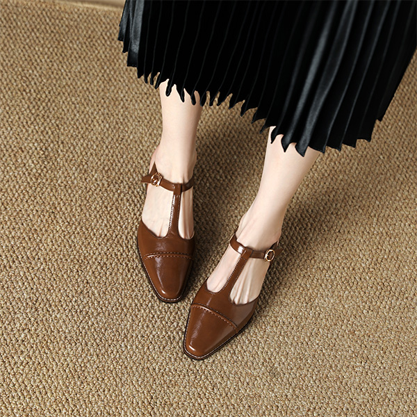 Purchase (W) Luiza Barcelos Sepatu Hak Tinggi 'French Vintage Buckle Coklat' XWP1SK0568