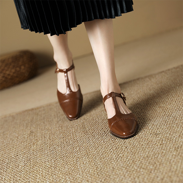 Details for (W) Luiza Barcelos Sepatu Hak Tinggi 'French Vintage Buckle Coklat' XWP1SK0568