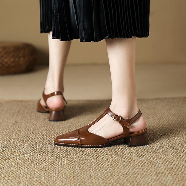 Sizing (W) Luiza Barcelos Sepatu Hak Tinggi 'French Vintage Buckle Coklat' XWP1SK0568