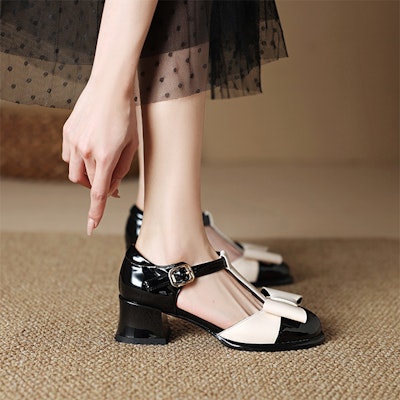 (W) Luiza Barcelos Sepatu Hak Tinggi 'Black Bow Cut-Out' XWP1SK0612 Order (W) Luiza Barcelos Sepatu Hak Tinggi 'Black Bow Cut-Out' XWP1SK0612