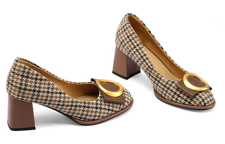 (W) Luiza Barcelos Houndstooth Buckle Round Toe Block Heels 'Brown' 圖 4