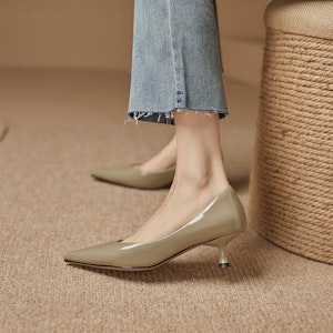 (W) (女性) ルイザ・バルセロス キトンヒール 'カーキ ポインテッドトゥ' X901016 X901016 Purchase (W) (女性) ルイザ・バルセロス キトンヒール 'カーキ ポインテッドトゥ' X901016 X901016