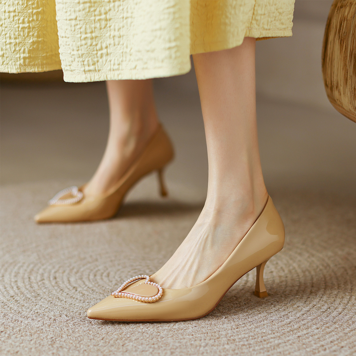 Details for (W) Luiza Barcelos Kitten Heel Pumps 'Aprikot' X901460