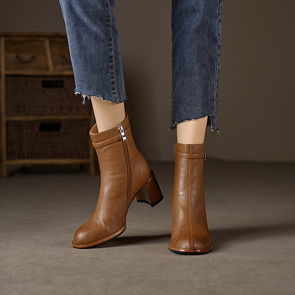 Order (W) Luiza Barcelos 棕色皮革过膝长靴 X902012