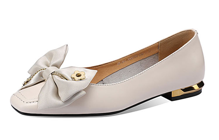 Lookbook (W) Luiza Barcelos 黑色皮革金属蝴蝶结运动鞋 X900799