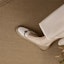 Purchase (W) Luiza Barcelos Kulit Kasual 'Beige' XWP1SK0171
