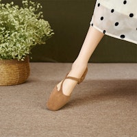 路易莎·巴塞洛斯 皮革 素面閥口舒適 休閒單鞋 女款 杏色 Order 路易莎·巴塞洛斯 皮革 素面閥口舒適 休閒單鞋 女款 杏色