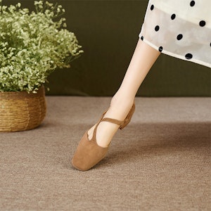 (W) Luiza Barcelos 真皮休闲平底鞋 '杏色生活阀舒适' XWP1SK0448 Order (W) Luiza Barcelos 真皮休闲平底鞋 '杏色生活阀舒适' XWP1SK0448