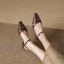 Lookbook (W) Luiza Barcelos Kasut Rata Kulit 'Reka Hollow-Out Pointed Ringkas' XWP1SK0656