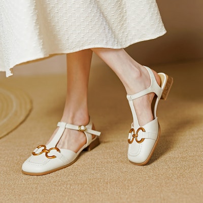 (W) Mule de Cuero Luiza Barcelos con Detalle Metálico 'Tacón Grueso Casual' X901069 4