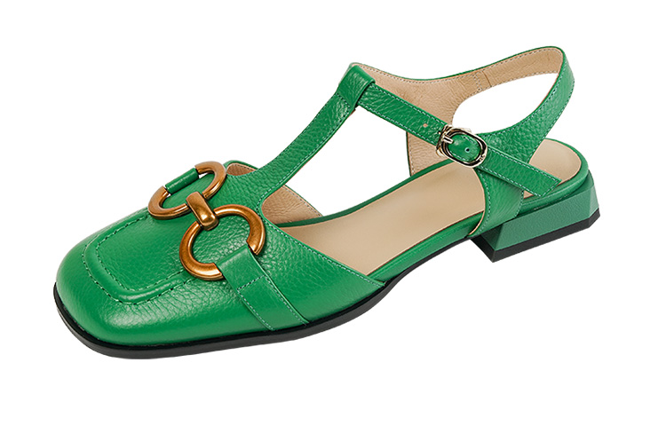 Lookbook (W) 루이자 바르셀로스 청키힐 메탈 뮬 X901069