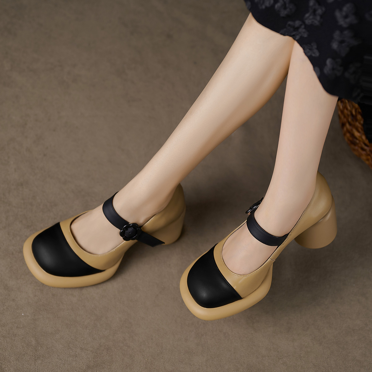 Lookbook (Women) Luiza Barcelos Leather Platform 'Chunky Heel' X901951