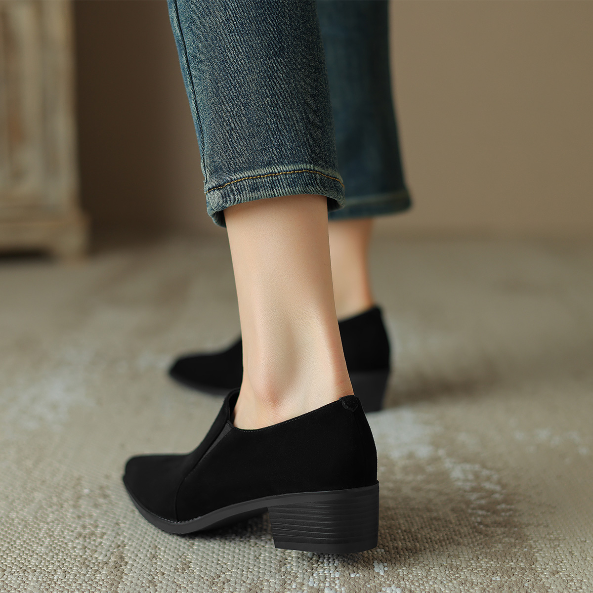 Purchase (Women) Luiza Barcelos Leather Pump 'Simple Fashion Chunky Heel' X901895