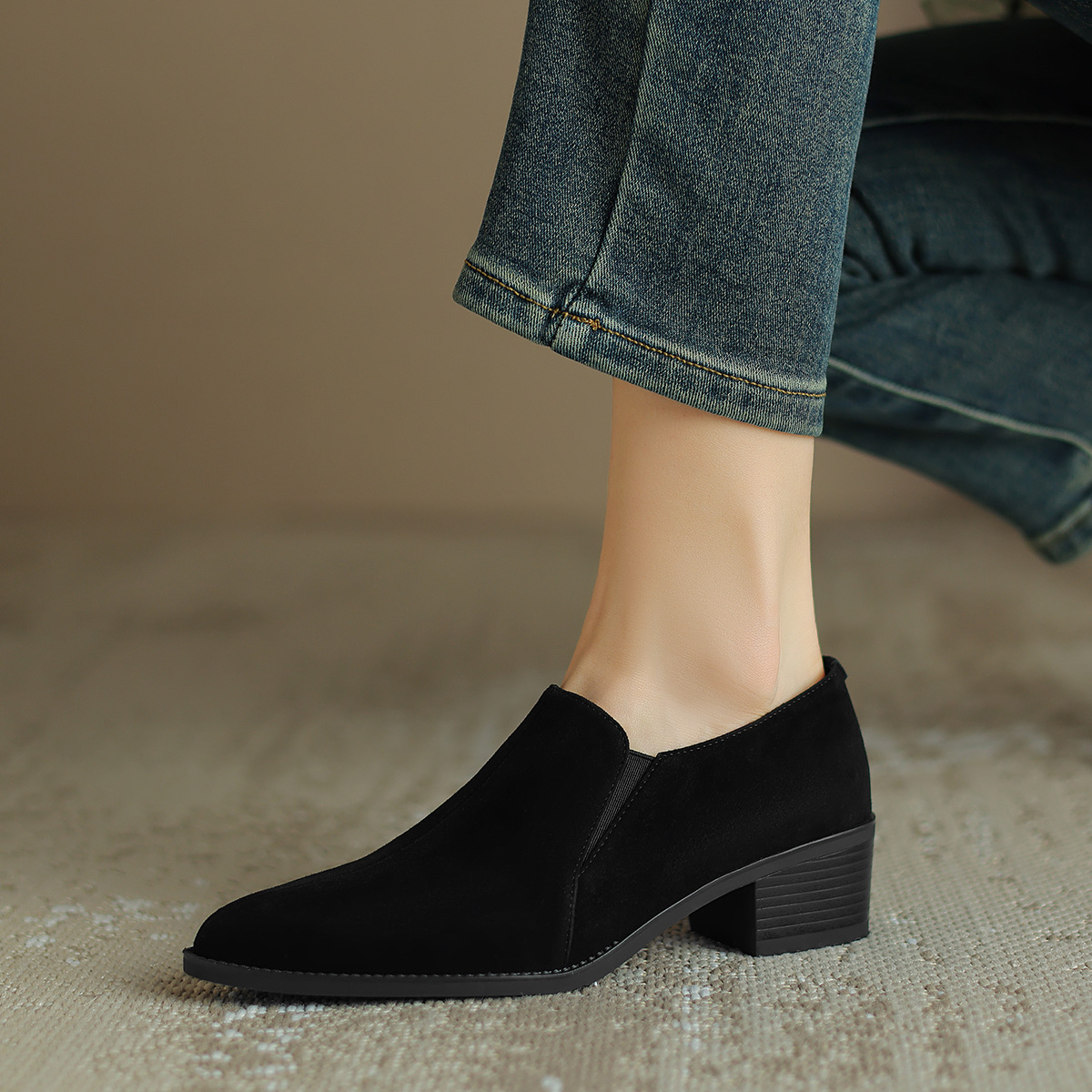 Sizing (Women) Luiza Barcelos Leather Pump 'Simple Fashion Chunky Heel' X901895