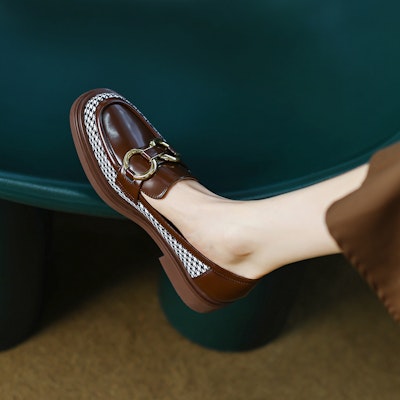 (W) Luiza Barcelos Sepatu Kulit Cokelat 'Houndstooth' Hak Chunky 4cm X900636 Details for (W) Luiza Barcelos Sepatu Kulit Cokelat 'Houndstooth' Hak Chunky 4cm X900636