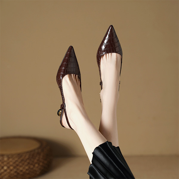 (W) Luiza Barcelos Leather Pumps 'Retro Pointed Toe Brown' 圖 3