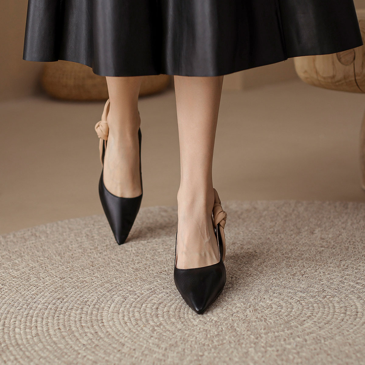 (W) Luiza Barcelos Leather Pumps with Bow 'Pointed Toe' 圖 5