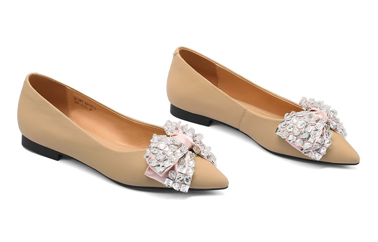 Shop (W) Luiza Barcelos Heels Kulit Hiasan Kupu-kupu Berlian Imitasi Tumit Blok Tirus X900871