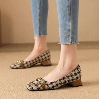 (W) 루이자 바르셀로스 브라운 하운드투스 로퍼 X901968 Lookbook (W) 루이자 바르셀로스 브라운 하운드투스 로퍼 X901968