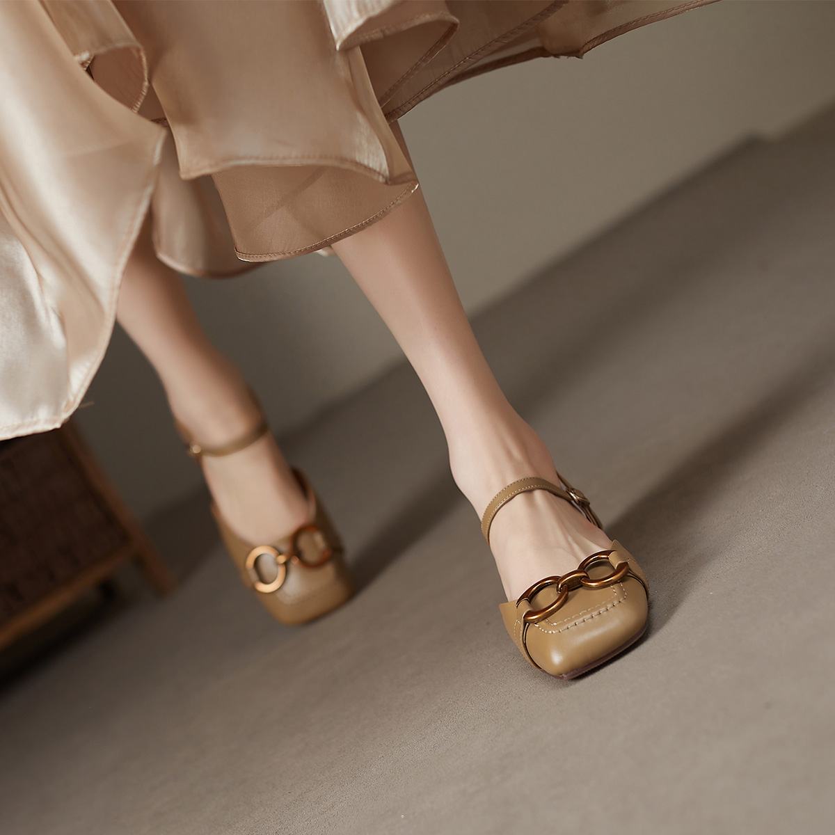 (W) Luiza Barcelos Loafer 'Milk Tea CMFT' 圖 2