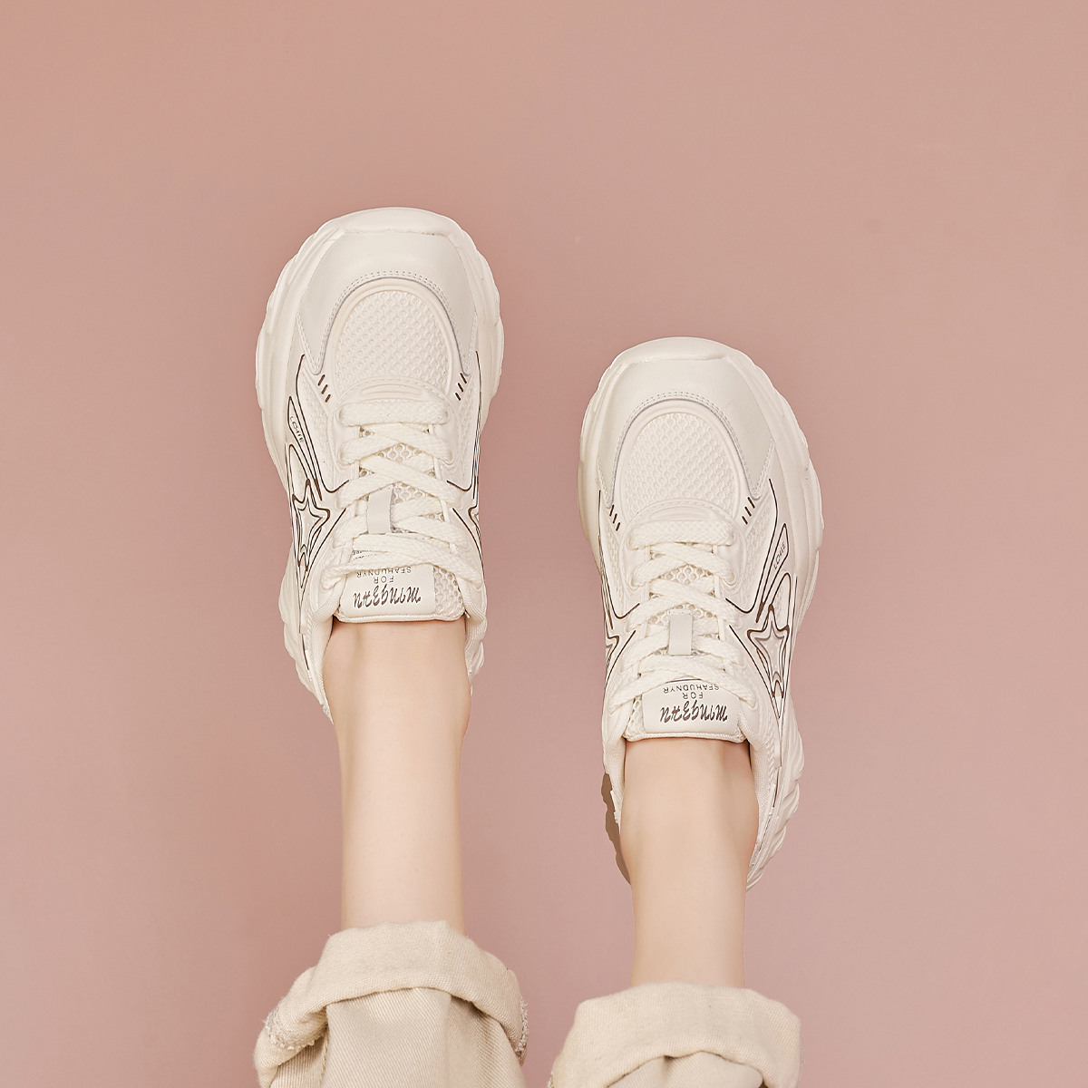 Lookbook (W) ルイーザ・バルセロス ローベージュブラウン XWP1SK1037