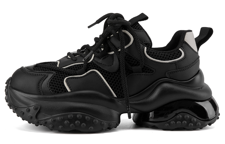 Buy (Women) Luiza Barcelos Low Top 'Black and White Fashion Trend' X902136